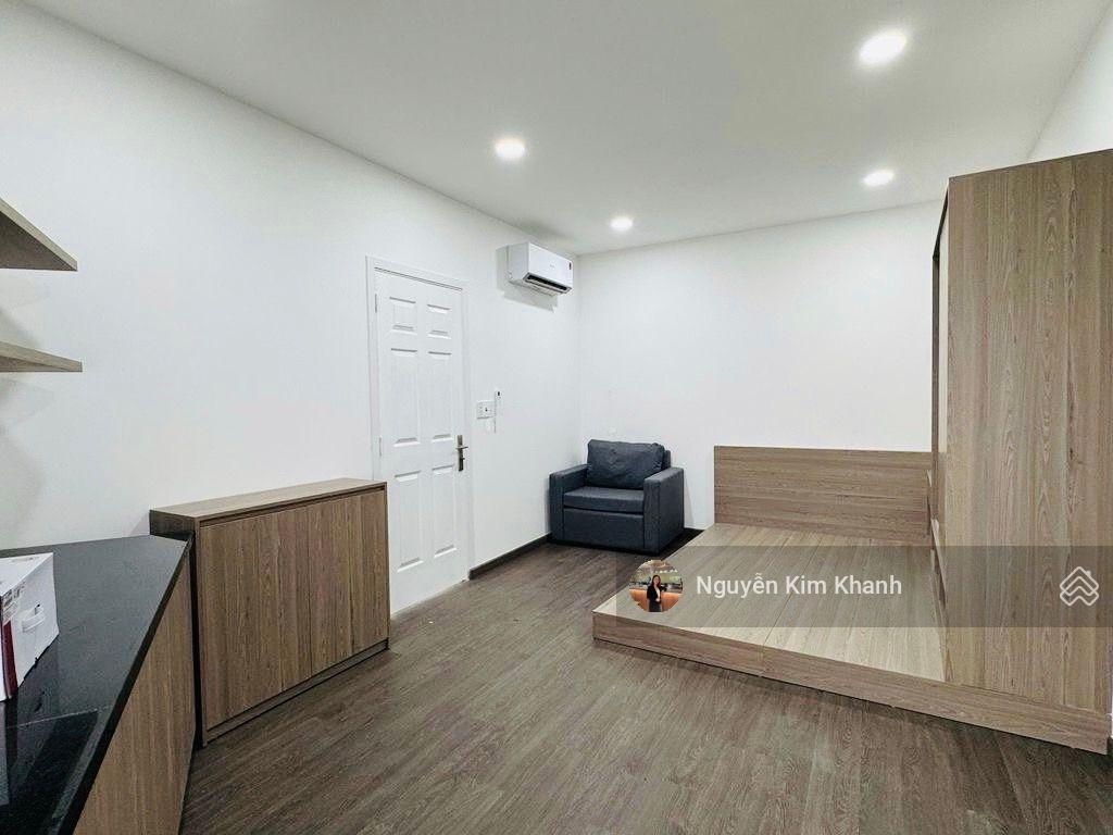 Hẻm xe tải sát mt cmt8  ngay tuyến metro số 2  81m 5 tầng có thang máy dòng tiền 60tr/tháng