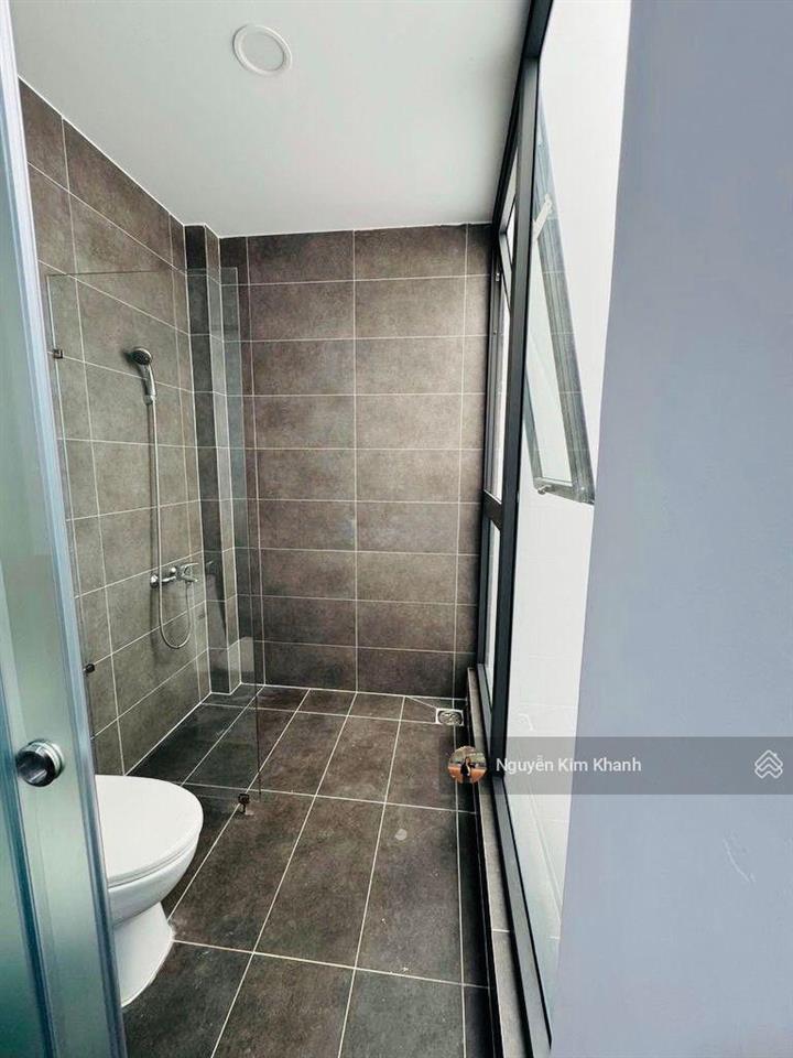 Hẻm xe tải sát mt cmt8  ngay tuyến metro số 2  81m 5 tầng có thang máy dòng tiền 60tr/tháng