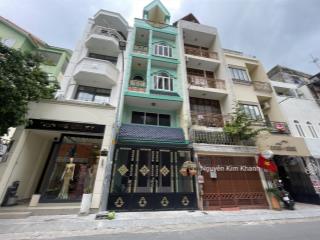 Mặt tiền phường tân định q1  đặng dung thông ra phan xích long  khu vip toàn hàng quán cao cấp