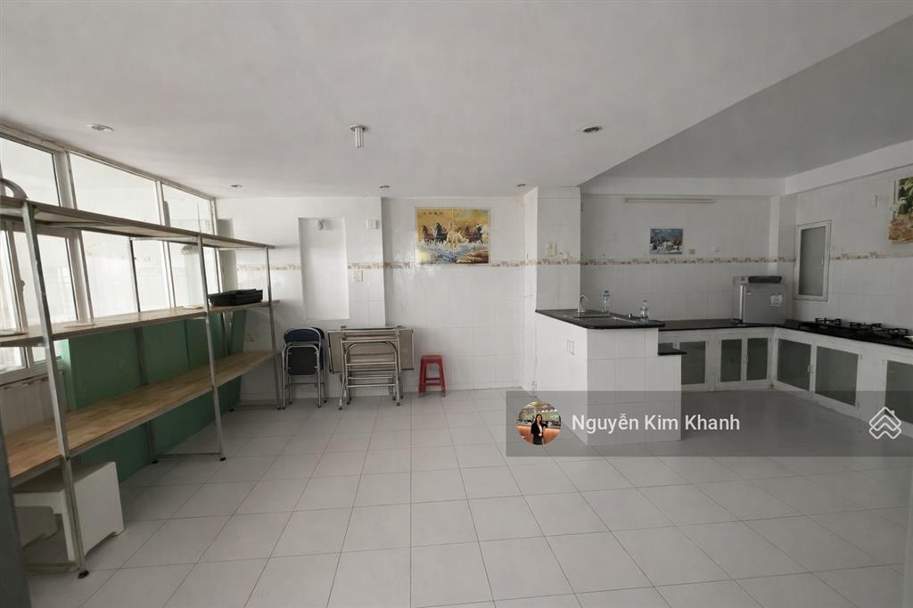 Khu vip sát hxh nguyễn văn trỗi  70m 6 tầng  ngang 7m  12pn wc riêng  phù hợp làm chdv cao cấp