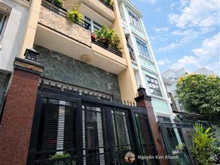 Nhà 2 mặt hẻm oto  sát bên vincom nguyễn xí  70m 4 tầng  nội thất lót gỗ sang trọng