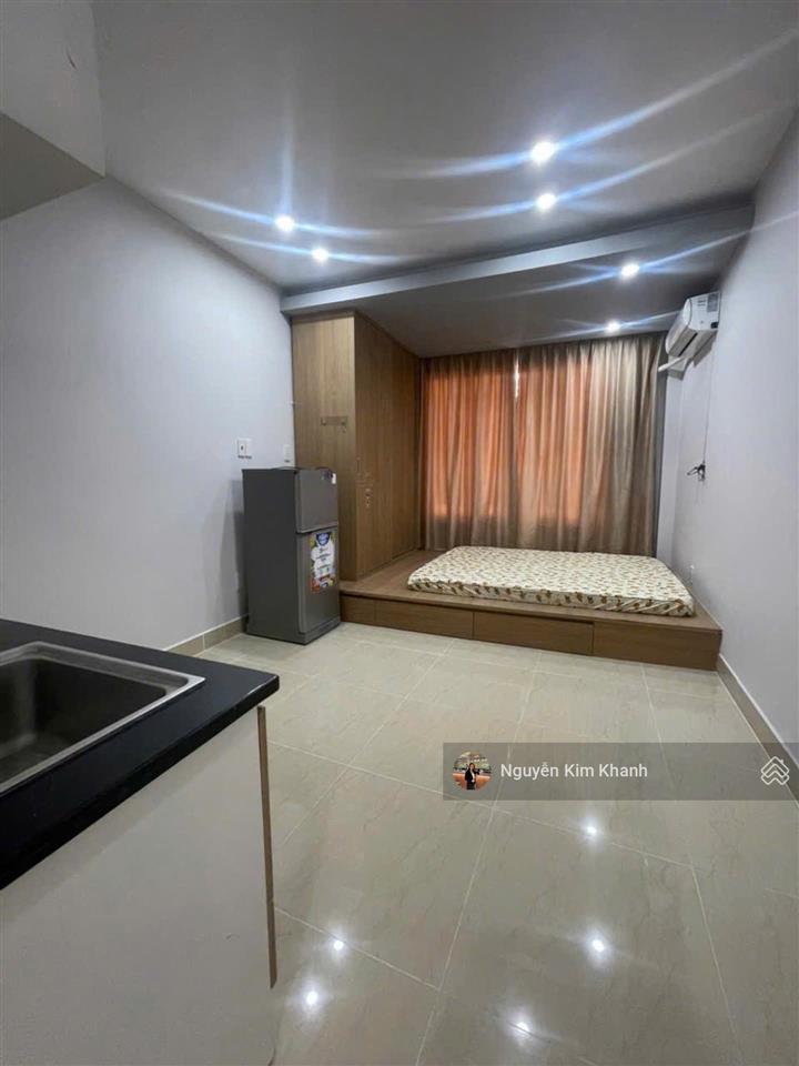 Hxh gần chợ bến thành  kế bánh mì huynh hoa  76m 4 tầng  7pn tiện kd chdv  khu phố tây q1
