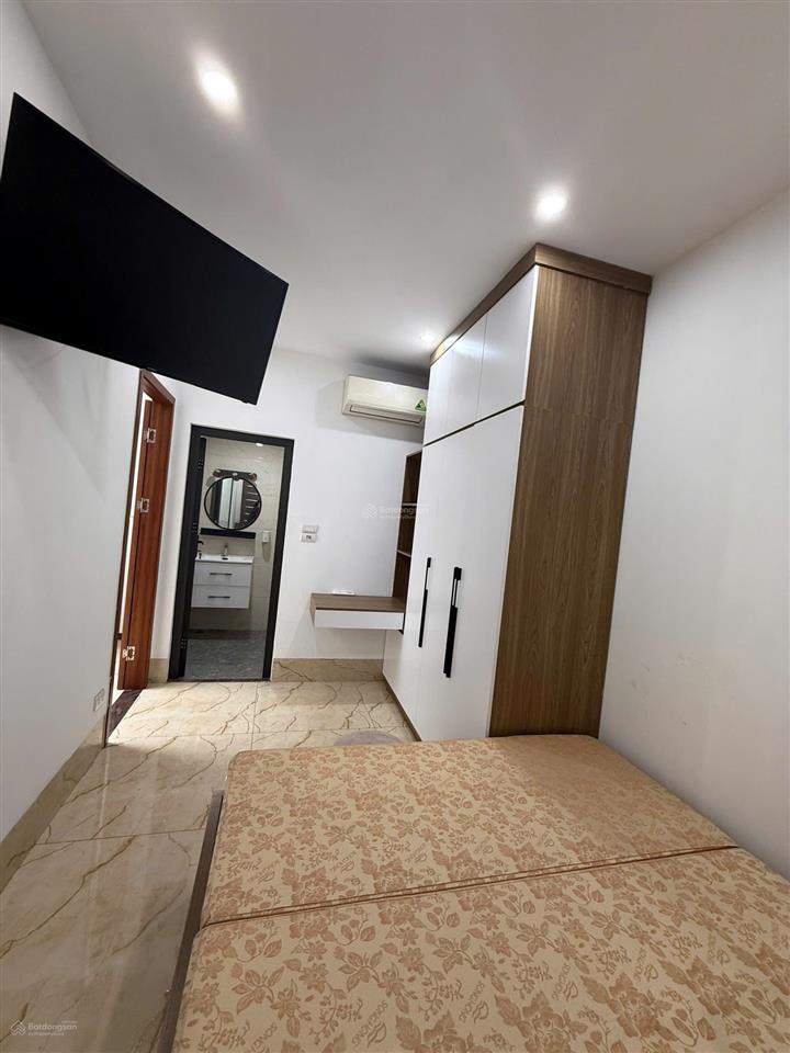 Chính chủ cần cho thuê nhà,vừa ở và kinh doanh. dt 73m2 đất,xây dựng 46m2x6 tầng, full nội thất