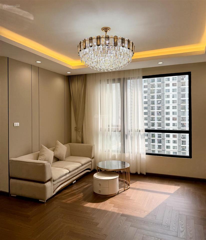 Cực rẻ. căn 2 phòng ngủ sáng 87m2 tầng trung toà t5 times city. có slot ô tô. giá 11 tỷ