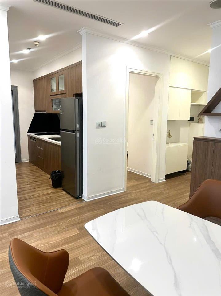 Bán nhanh 2 phòng ngủ 79m2 toà p10 park premium, full đồ đẹp