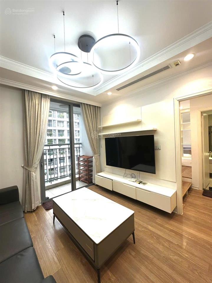 Bán nhanh 2 phòng ngủ 79m2 toà p10 park premium, full đồ đẹp