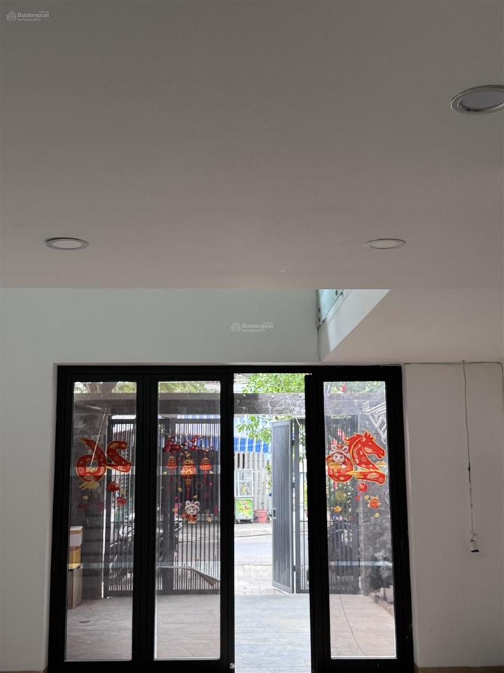 Nhà mặt phố tại đường dương lâm, p nại hiên đông, 9,05 tỷ, 117,5m2 siêu hot chỉ với