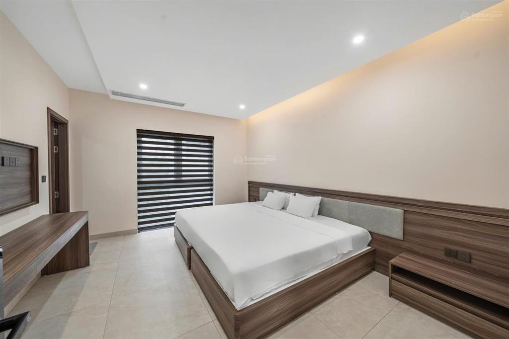Cần giao dịch siêu villa sát biển mặt tiền vương thừa vũ