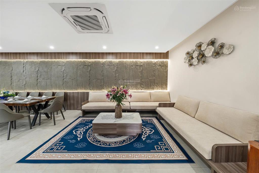 Cần giao dịch siêu villa sát biển mặt tiền vương thừa vũ