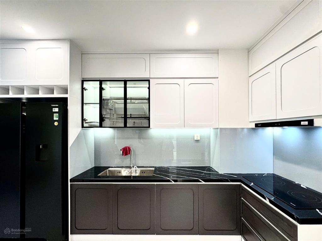3pn2wc chỉ 8tr cho căn trống, view đông nam vườn nhật phong thủy