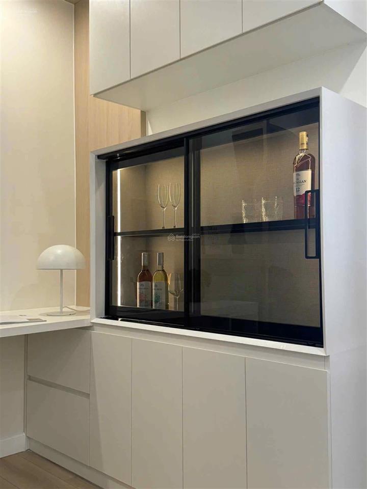 Căn hộ 1pn + 50m2, hướng đông nam mát mẻ tại vinhomes quận 9