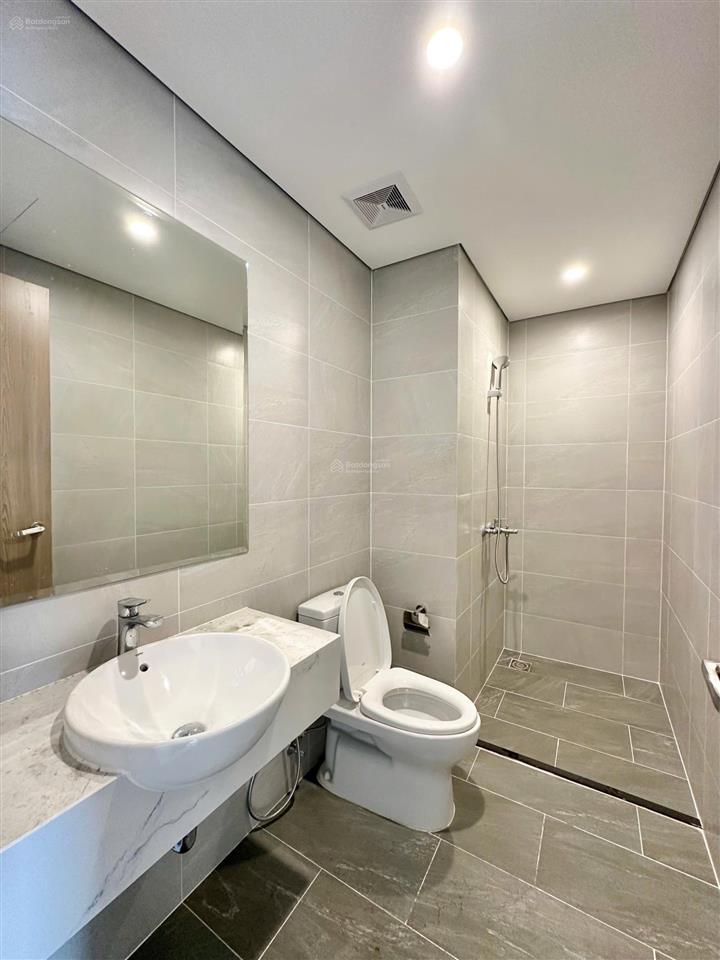 Căn hộ 1pn + 50m2, hướng đông nam mát mẻ tại vinhomes quận 9