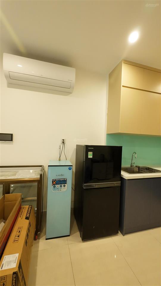Thuê ngay 2pn 2pn giá hot 7tr/th bếp rèm tại vinhomes grand park