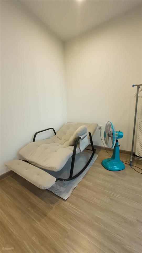 Thuê ngay 2pn 2pn giá hot 7tr/th bếp rèm tại vinhomes grand park