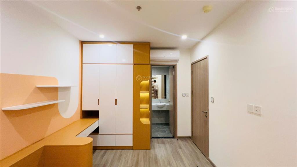 Cho thuê ch 2pn2wc giá sinh viên 5.8tr hướng đn, view sông siêu thoáng mát