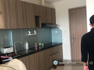 Chủ dễ thương cho thuê 2pn 2wc bếp full, rèm, tủ quần áo, máy nước nóng