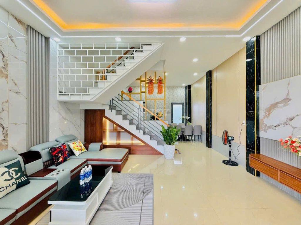 CHO THUÊ NHÀ 4 TẦNG THẠNH XUÂN 52 – NHÀ ĐẸP, FULL NỘI THẤT