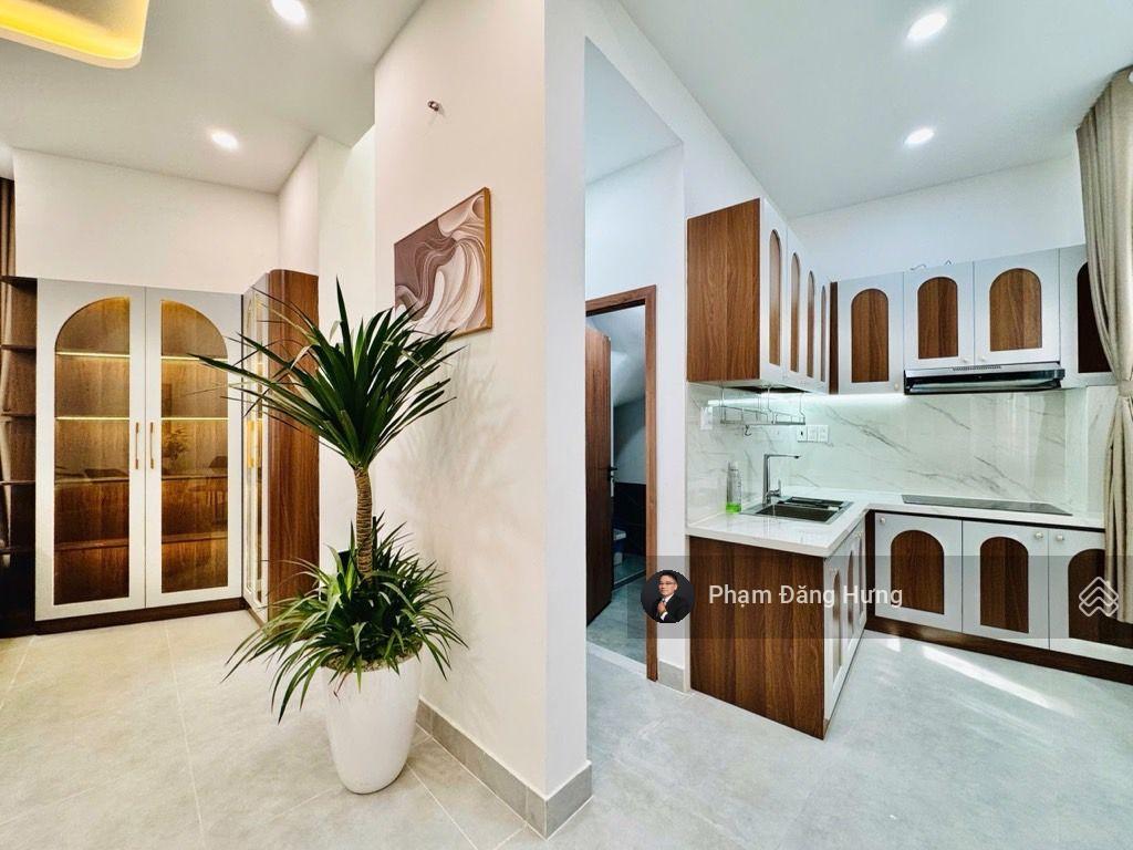 Nhà phú nhuận full nội thất, sát hẻm oto nguyễn lâm, giáp phan xích long, 2 tầng, 38.8m2, 6.5 tỷ