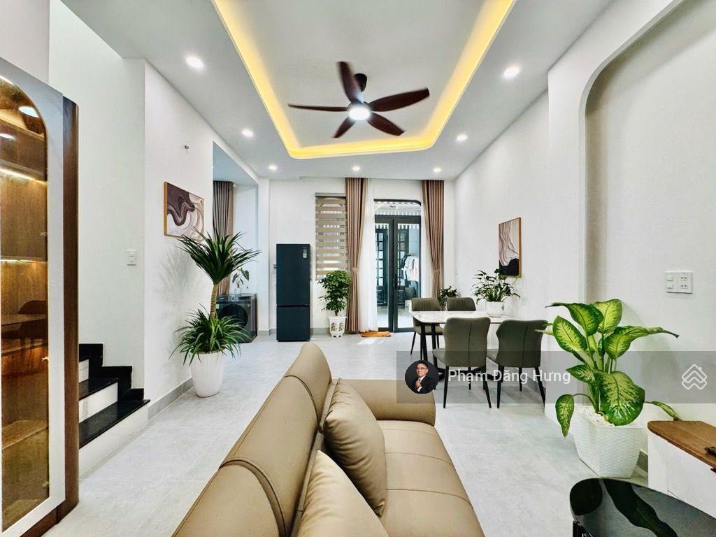 Nhà phú nhuận full nội thất, sát hẻm oto nguyễn lâm, giáp phan xích long, 2 tầng, 38.8m2, 6.5 tỷ