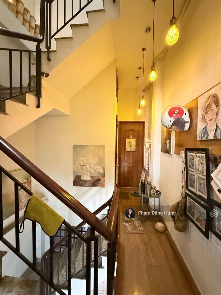 Nhà hẻm bagac xô viết nghệ tĩnh, sát quận 1, 38m2, 4 tầng, 4pn, gần landmart81, giá tốt 6.8 tỷ