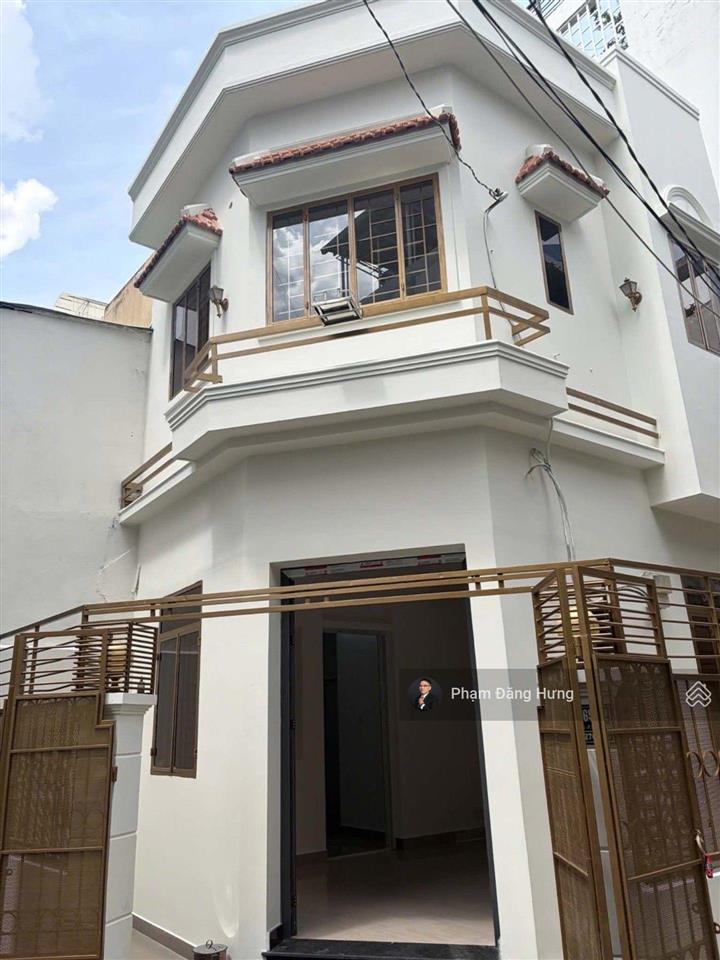 Bán gấp giảm sâu 500 triệu, nhà phú nhuận sát hẻm oto phan đình phùng, 42m2, 2 tầng, giáp quận 1