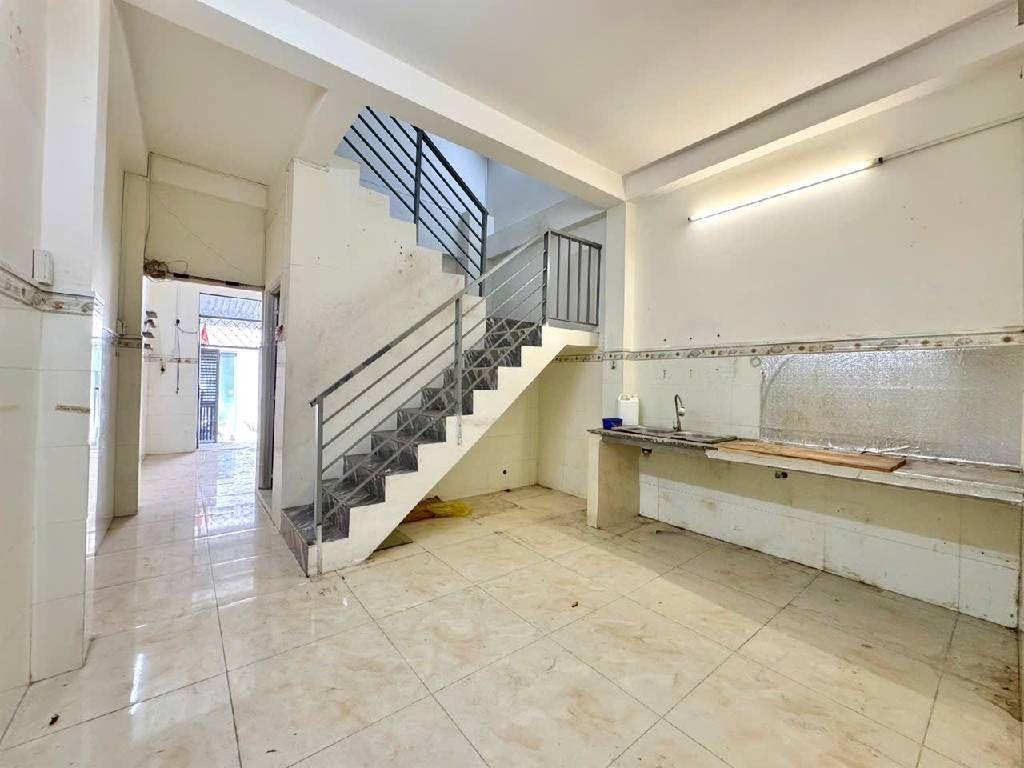 Nhà 2 tầng gần đh gtvt, hẻm oto ung văn khiêm, bình thạnh sát mt ng. văn. thương, 61.5m2, 11.5 tỷ