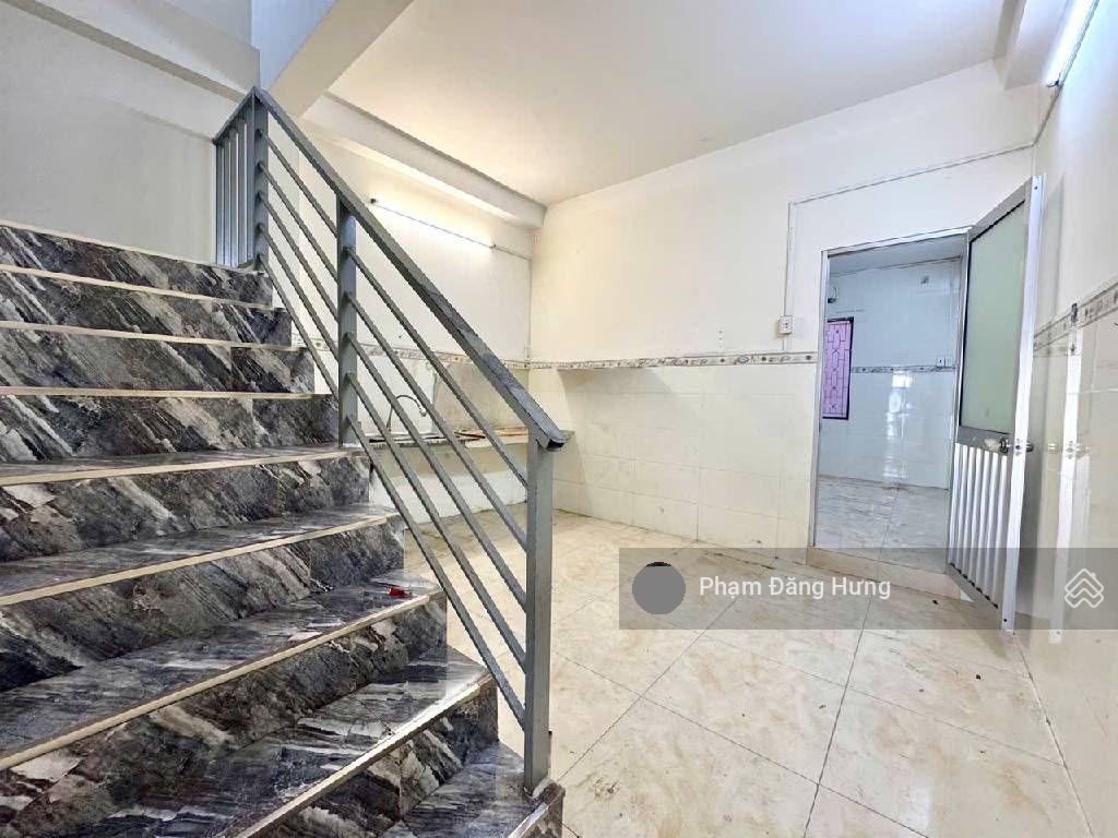 Nhà 2 tầng gần đh gtvt, hẻm oto ung văn khiêm, bình thạnh sát mt ng. văn. thương, 61.5m2, 11.5 tỷ