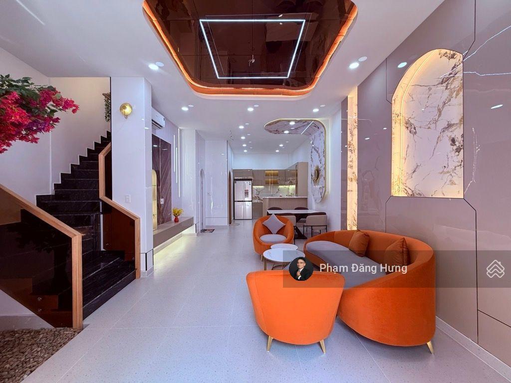 Nhà full nội thất, bình thạnh, 3 tầng, sát hẻm oto nơ trang long, 63.7m2 ngang 5.3m. chỉ 7.4 tỷ