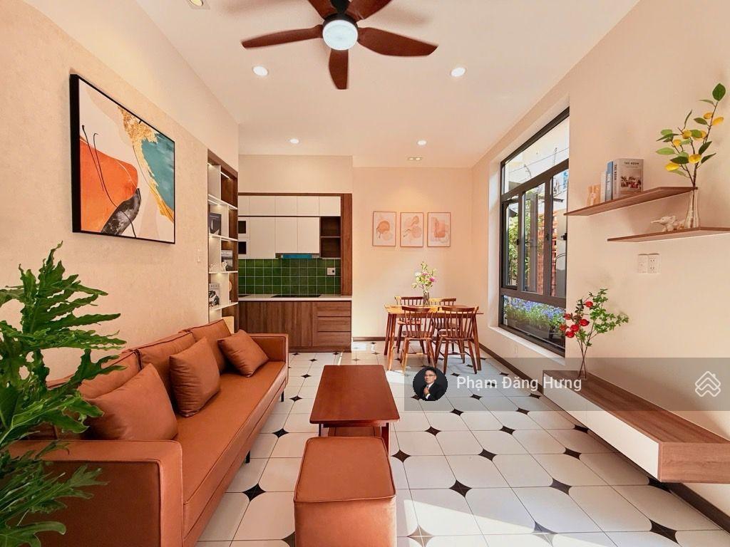 Giảm sốc 1 tỷ, bán gấp nhà 50m2, ngang 7m, sát mặt tiền bùi đình túy, bình thạnh, 2 tầng, 7.2 tỷ