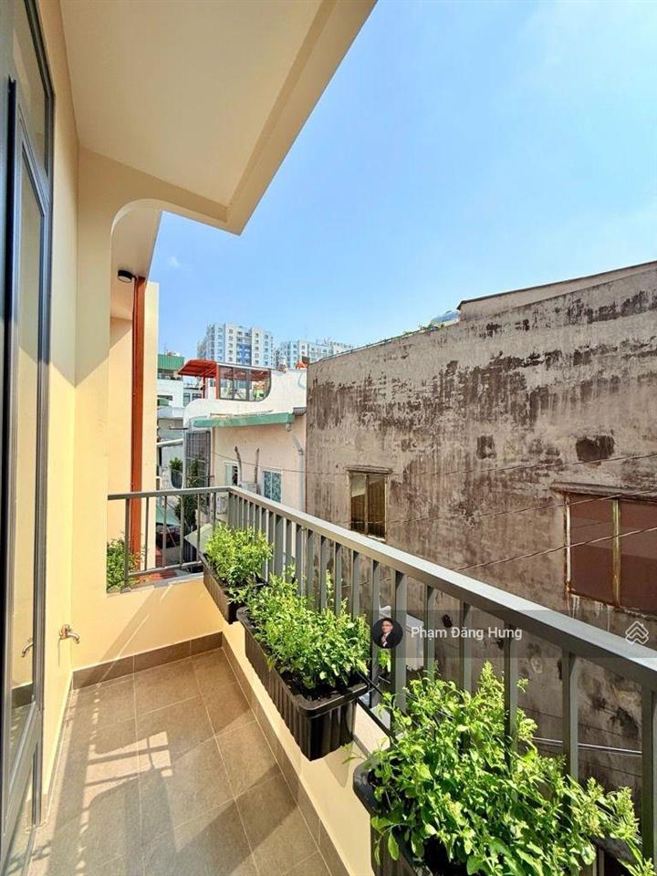 Giảm sốc 1 tỷ, bán gấp nhà 50m2, ngang 7m, sát mặt tiền bùi đình túy, bình thạnh, 2 tầng, 7.2 tỷ