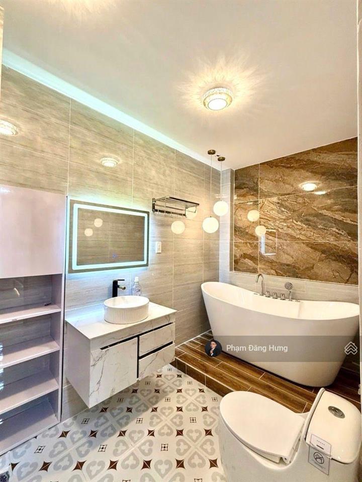 Chỉ 10.5 tỷ sờ hữu nhà tại phú nhuận, sát hẻm oto phan đình phùng, 4 tầng, 51.7m2, nở hậu 6.5m