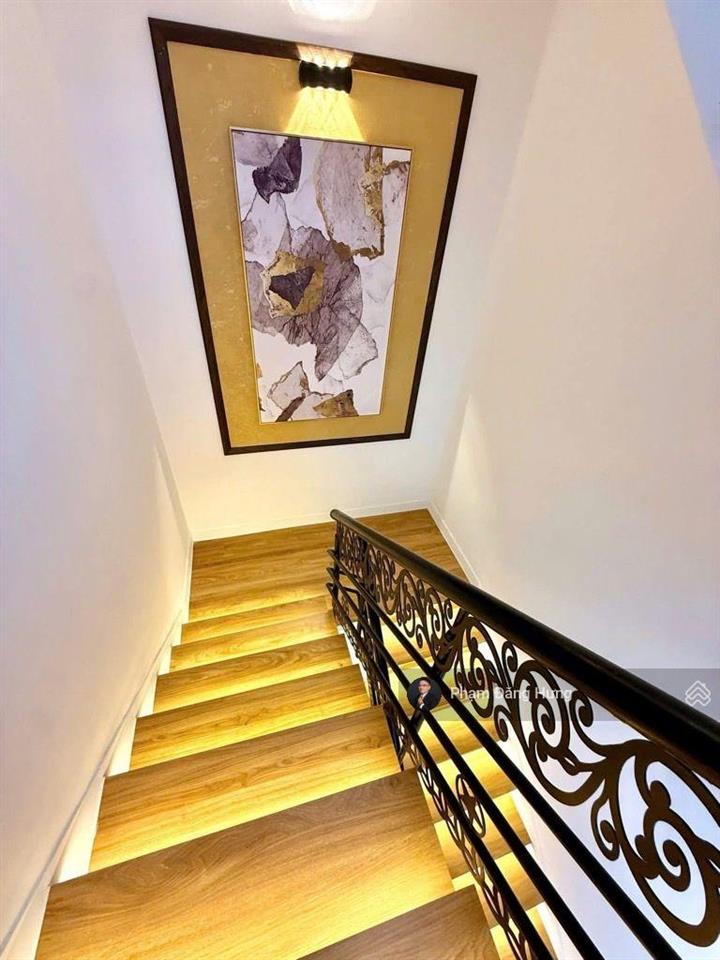 Chỉ 10.5 tỷ sờ hữu nhà tại phú nhuận, sát hẻm oto phan đình phùng, 4 tầng, 51.7m2, nở hậu 6.5m