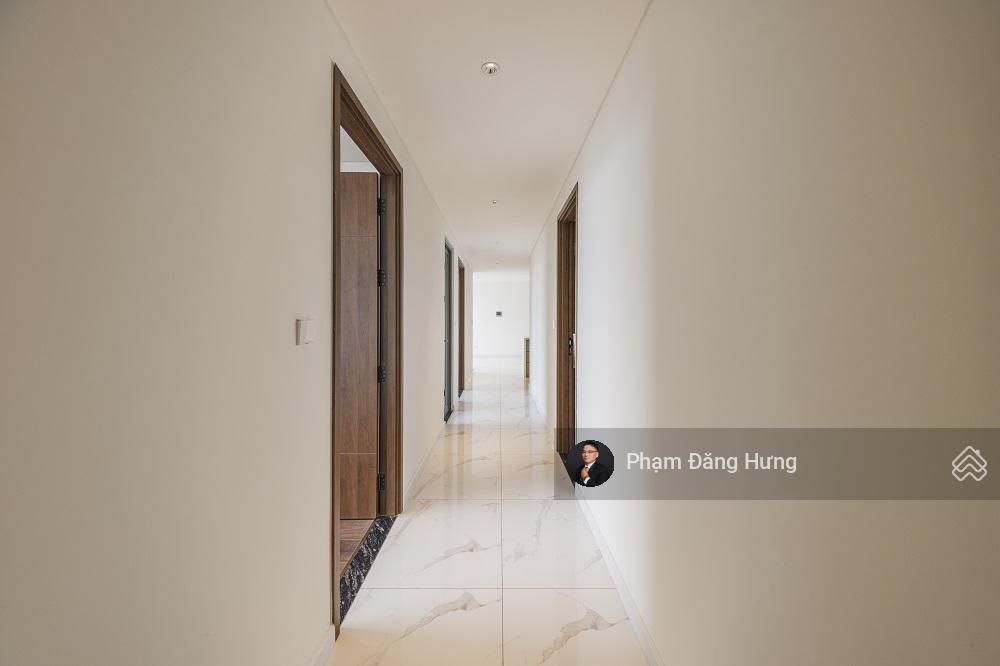 Căn hộ kiều đã có sổ hồng tại q5, mt trần hưng đạo, 3 phòng ngủ, 125.8m2, 135 tr/m2