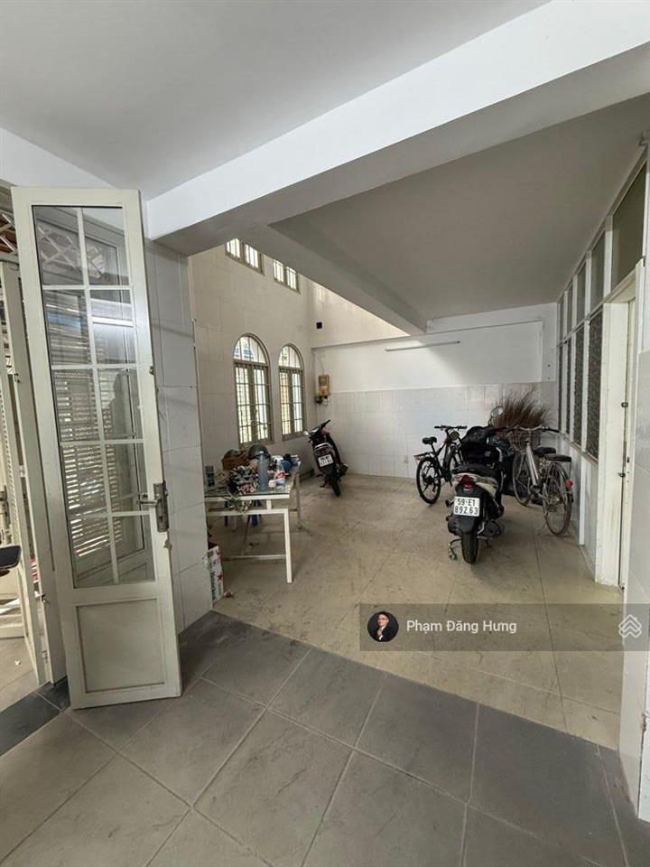 Nhả phú nhuận, 6 tầng, 12 chdv, 110tr/tháng, sát mặt tiền nguyễn văn trỗi, ngang 7.3m, 13.4 tỷ