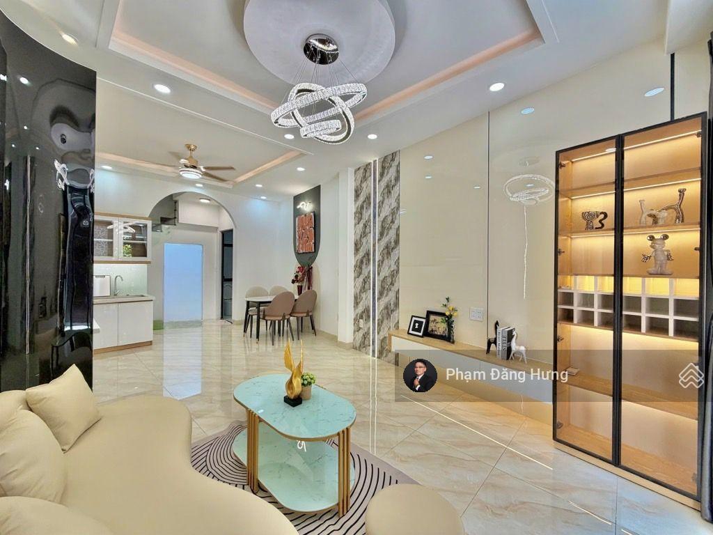 Nhà đẹp khu vip lê văn sỹ, phú nhuận, hẻm 3m sát mặt tiền, 40m2, 4 tầng, 8.4 tỷ, full nội thất