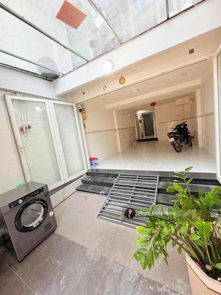 Bình thạnh khu vip đường d5  nguyễn gia trí, hẻm 5m, 5 tầng, 71m2, gần đh ngoại thương, 9pn,18.8ty