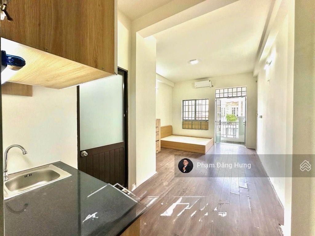 Bình thạnh khu vip đường d5  nguyễn gia trí, hẻm 5m, 5 tầng, 71m2, gần đh ngoại thương, 9pn,18.8ty