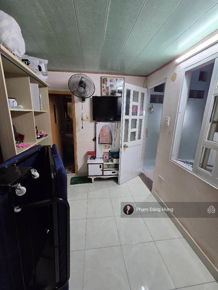 Nhà bình thạnh hẻm oto sát mặt tiền bạch đằng, gần chợ bà chiểu, giáp quận 1, 2 tầng, 70m2, 10.5 tỷ