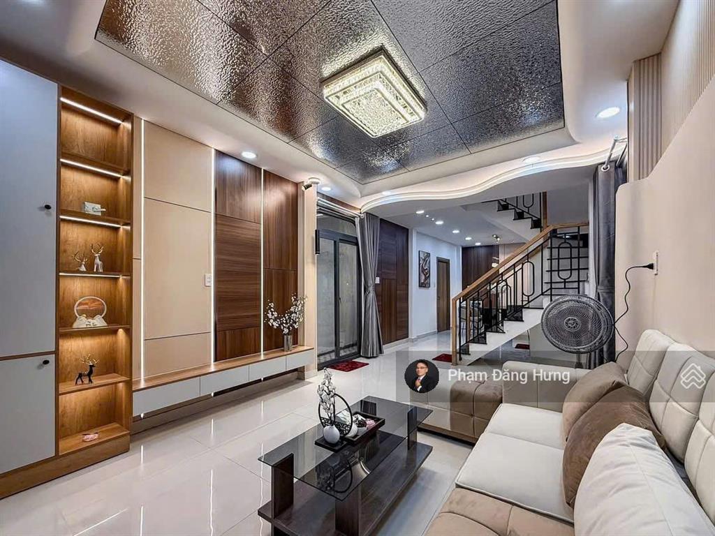Nhà bình thạnh full nội thất, sát mặt tiển phan vân hân, gần cầu thị nghè, sát quận 1, 49m2, 6.4 tỷ