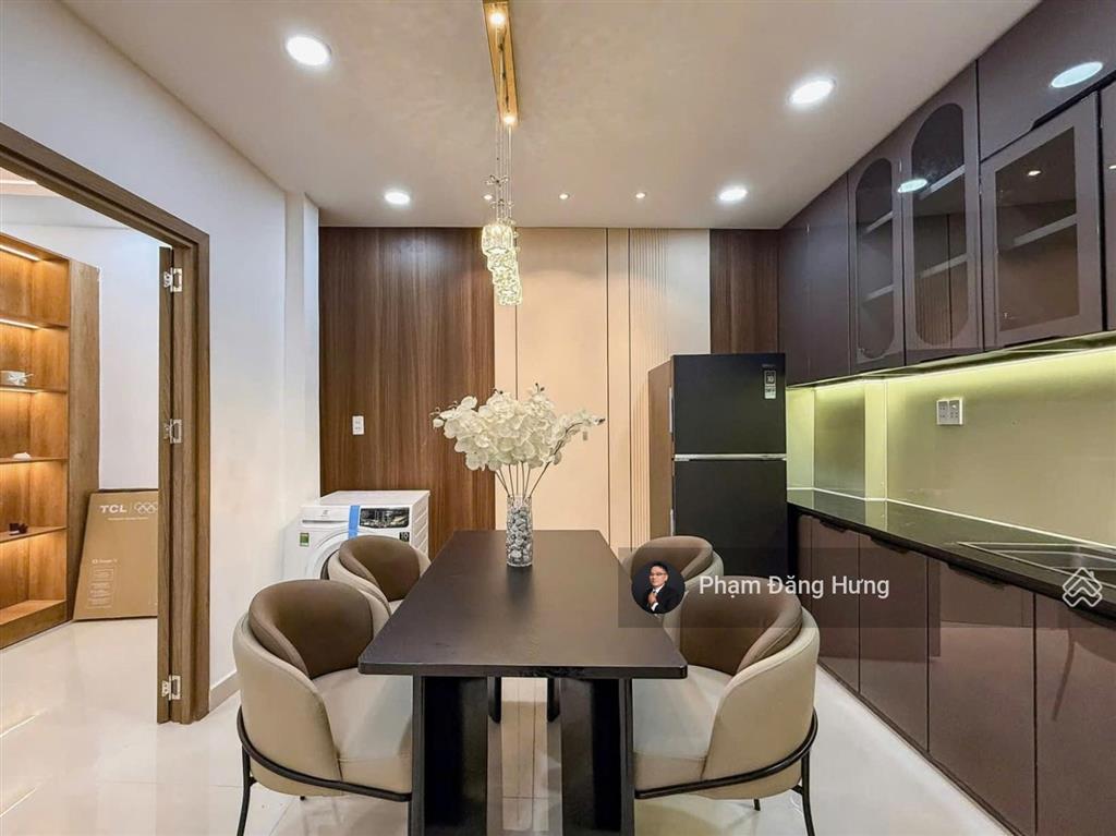 Nhà bình thạnh full nội thất, sát mặt tiển phan vân hân, gần cầu thị nghè, sát quận 1, 49m2, 6.4 tỷ