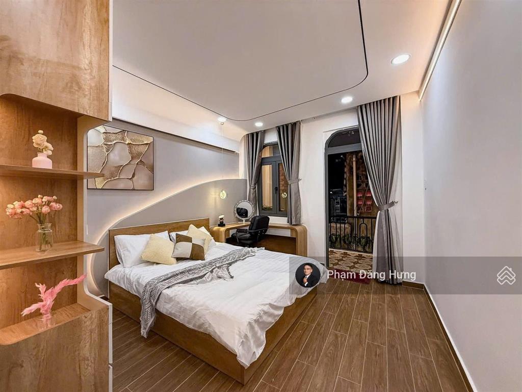 Nhà bình thạnh full nội thất, sát mặt tiển phan vân hân, gần cầu thị nghè, sát quận 1, 49m2, 6.4 tỷ