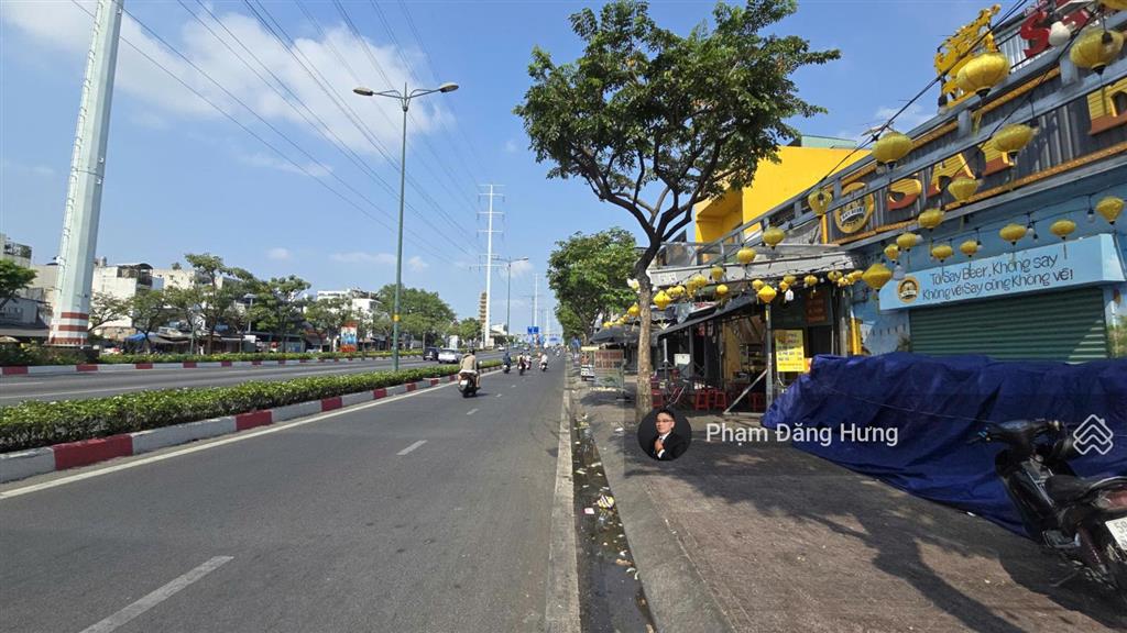 Nhà bình thạnh sát mặt tiền phạm văn đồng, 5 tầng, 4.5x10m, gần emart, vincom, giá tốt 7.8 tỷ