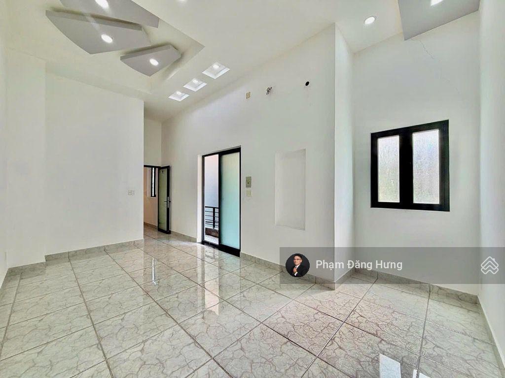 Hiếm bán nhà bình thạnh sát mặt tiền huỳnh đình hai, gần chợ bà chiểu, 35m2, 3 tầng, 6.4 tỷ