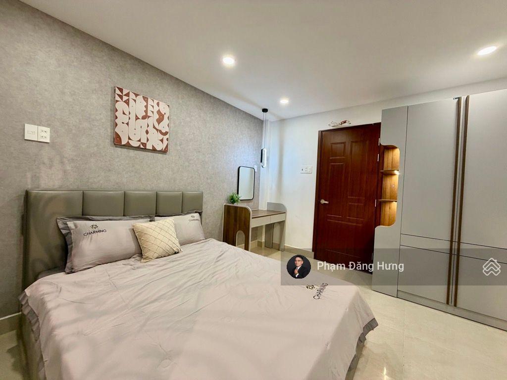 Nhà phú nhuận mới đẹp, 4.1x12m, 4 tầng full nội thất, giáp quận 1, quận 3, sát mt phan đình phùng
