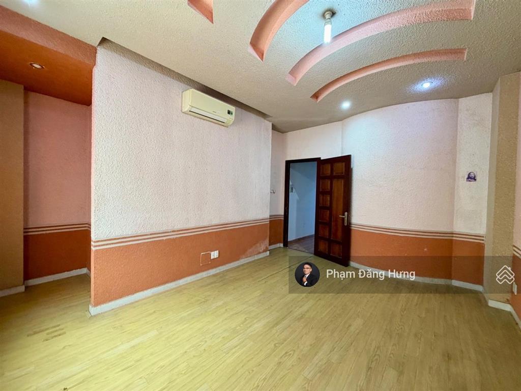 Nhà bình thạnh hẻm oto gấn chợ bà chiểu, sát mặt tiền phan văn trị, 64m2, 4 tầng, ngang 5.8m, 9.8tỷ