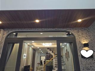 Nhà phú nhuận hẻm 3m sát mặt tiền cô giang, giáp quận 1, 36.2m2, 2tầng, full nội thất giá chỉ 6.3tỷ