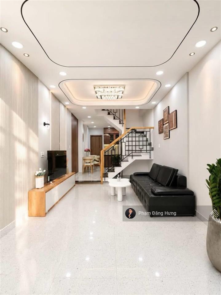 Nhà phú nhuận hẻm 3m sát mặt tiền cô giang, giáp quận 1, 36.2m2, 2tầng, full nội thất giá chỉ 6.3tỷ