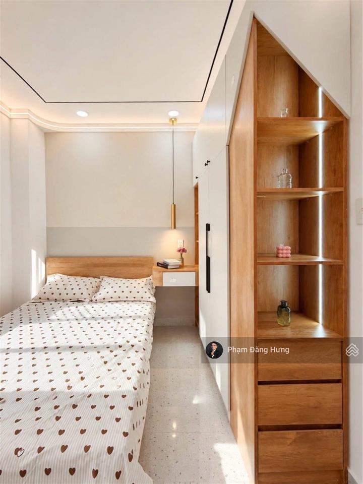 Nhà phú nhuận hẻm 3m sát mặt tiền cô giang, giáp quận 1, 36.2m2, 2tầng, full nội thất giá chỉ 6.3tỷ