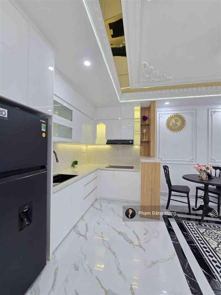 Chỉ 6.9 tỷ sở hữu căn nhà full nội thất, có pn ở trệt tại phú nhuận, gần mặt tiền nguyễn đình chính