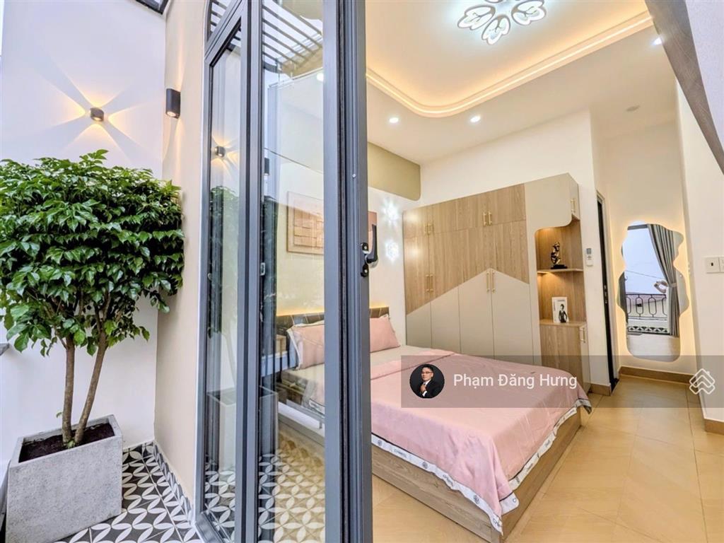 Bình thạnh nhà hẻm oto gần mặt tiền nguyễn văn đậu, 2 tầng, 5x9m, full nội thất, giáp q1,pn, 5,65tỷ